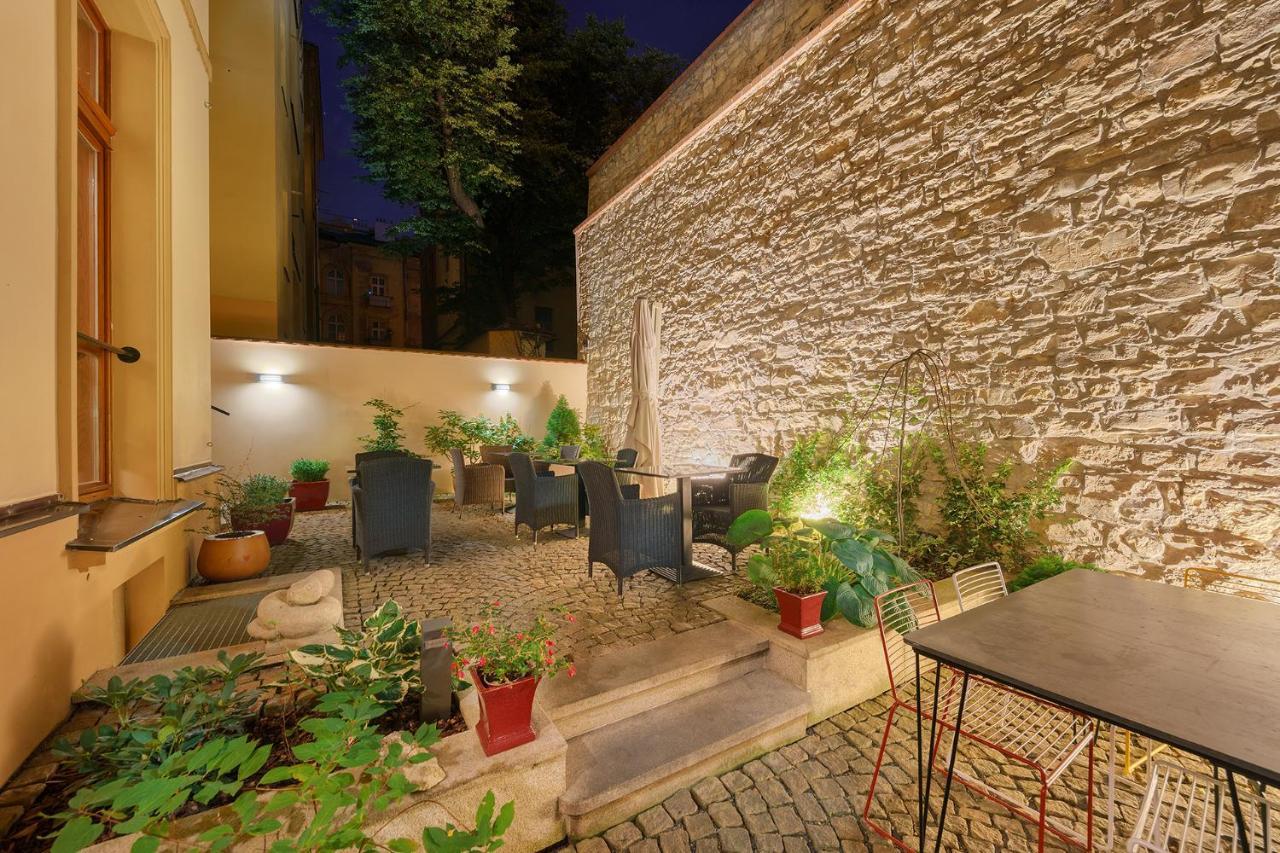 Hunger Wall Residence Prague Luaran gambar